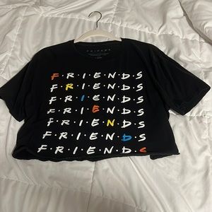 Friends crop top